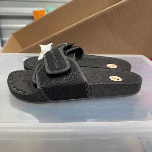 Adidas Sandals Mens 7 Black Human Race Chancletas HU Slide Pharrell Williams NEW - Picture 4 of 13